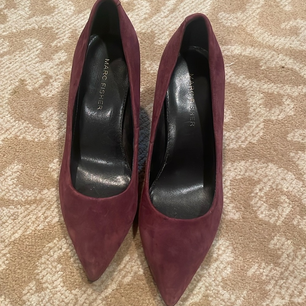 Marc Fisher Suede Block heel